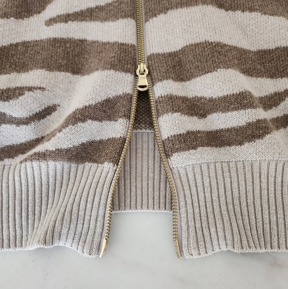 New‎ Varley Anthropologie zip up zebra striped cardigan sweater - Picture 9 of 16